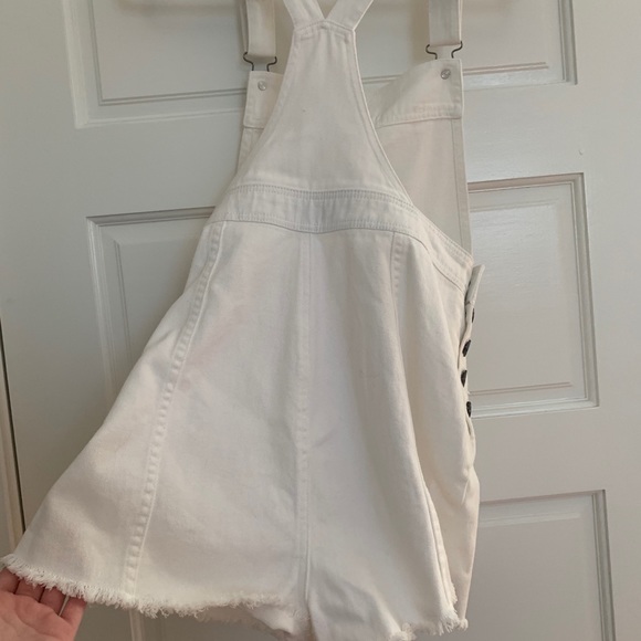 White Overalls - Picture 5 of 5